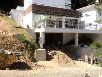 Imobiliaria Teresopolis Casa triplex em condomínio à venda na Tijuca