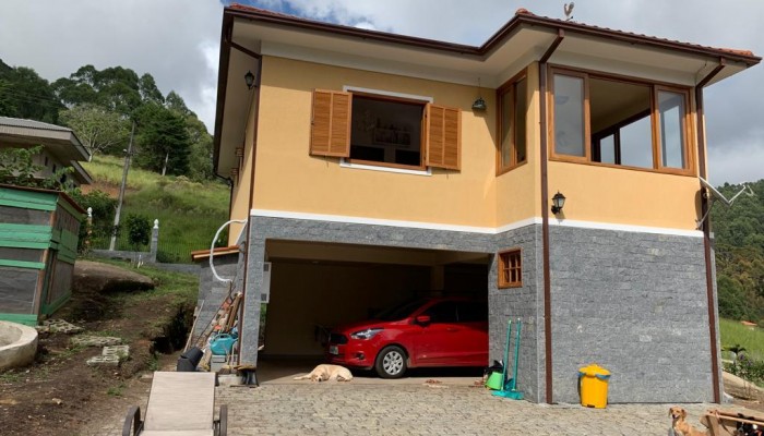 Imobiliarias em Teresopolis MP Imóveis-Casa em Condomínio a venda em Vieira
