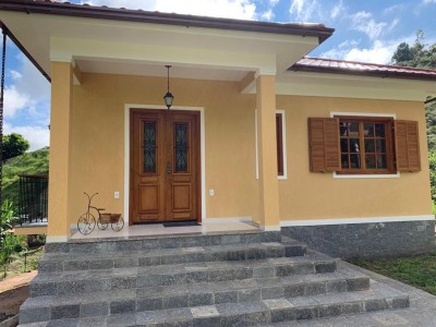 Imobiliaria em Teresopolis: Casa em Condomínio a venda em Vieira
